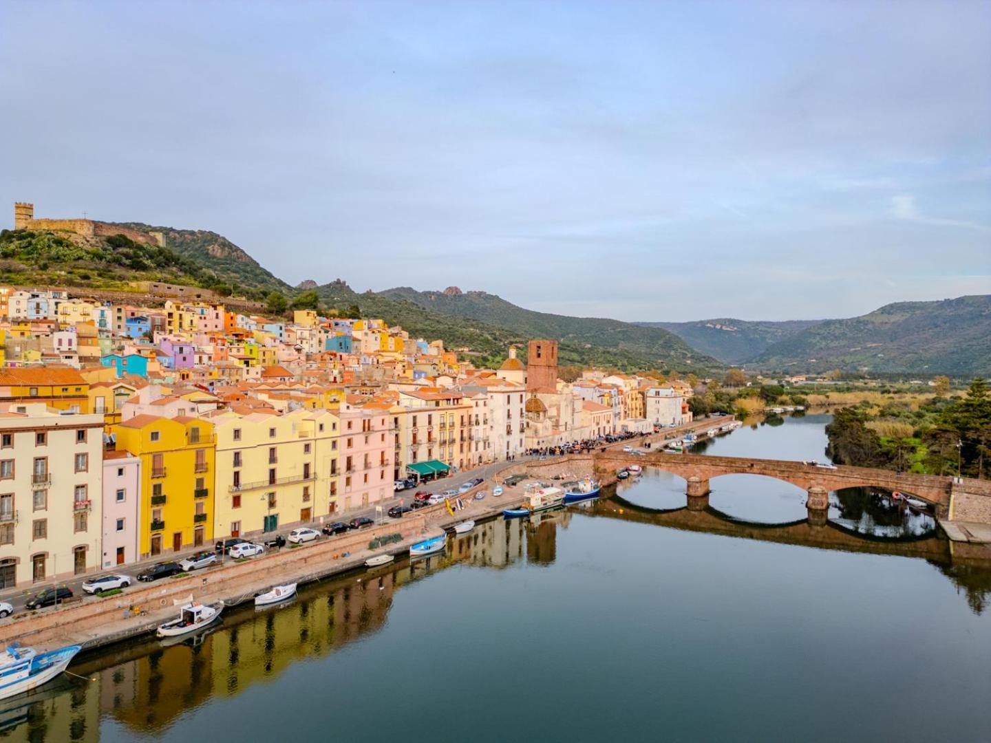 S'Apposentu - Un'Angolo Di Paradiso Con La Vista Sul Castello Bosa Eksteriør bilde