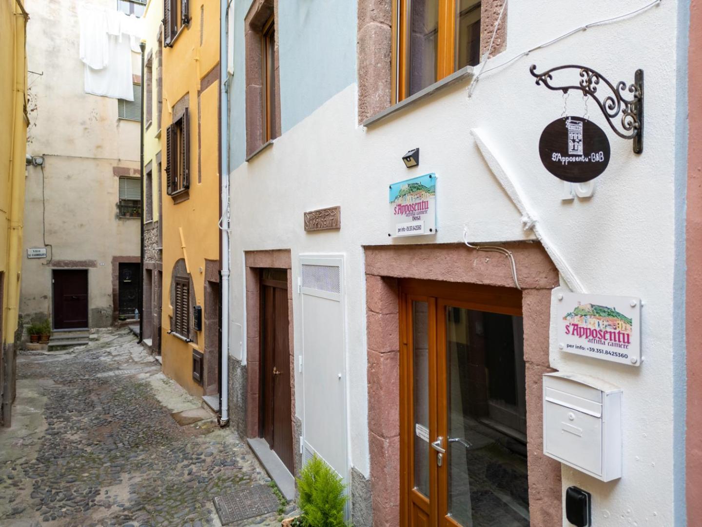 S'Apposentu - Un'Angolo Di Paradiso Con La Vista Sul Castello Bosa Eksteriør bilde
